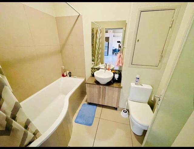 2 BEDROOM TOWNHOUSE FOR SALE IN RIVONIA